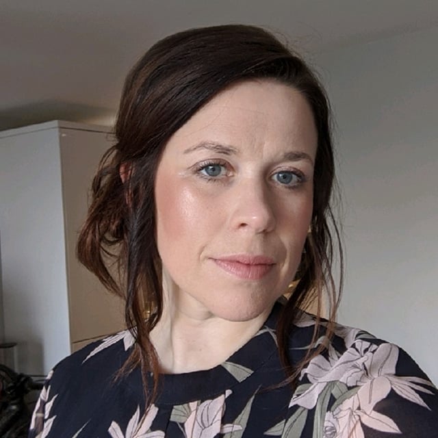 Photo of Lesley Barsanti